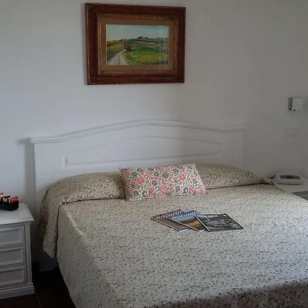 Porta Romana Di Luce Hotel 3*