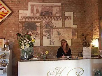 Hotel Porta Romana Di Luce