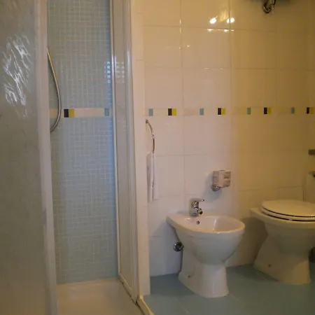 Hotel Porta Romana Di Luce 3*
